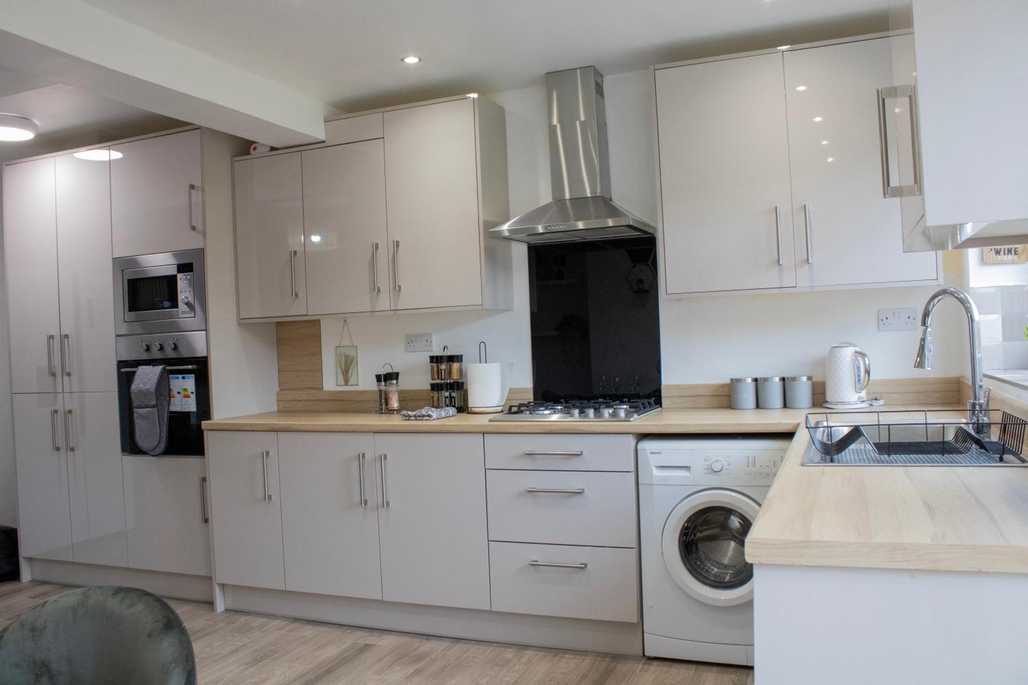 Harvard House, Stylish 3 Bedroom House In Solihull 5 Mins To The Nec, Bhx ,Jlr With Free Parking Бирмингем Экстерьер фото
