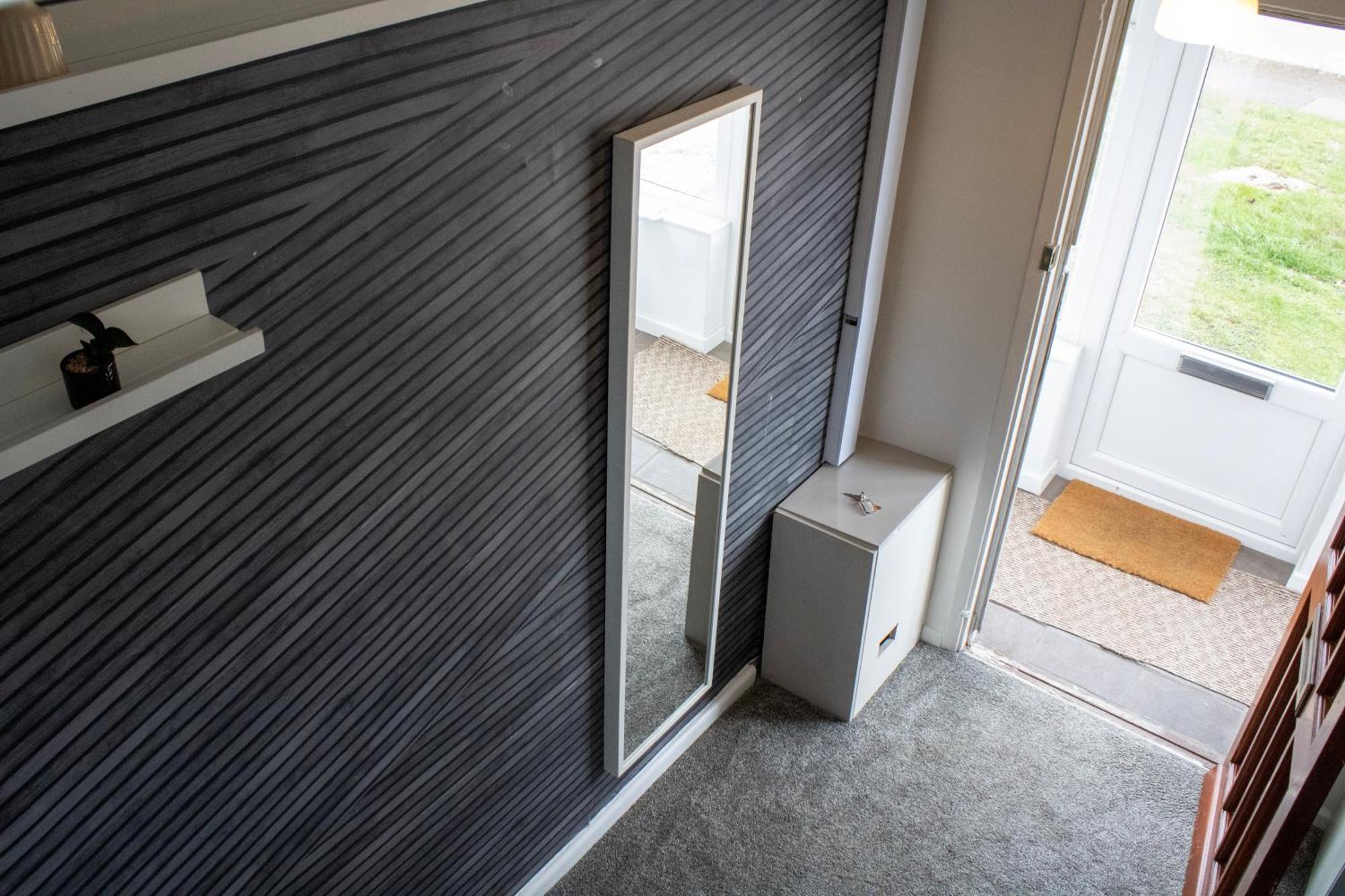 Harvard House, Stylish 3 Bedroom House In Solihull 5 Mins To The Nec, Bhx ,Jlr With Free Parking Бирмингем Экстерьер фото